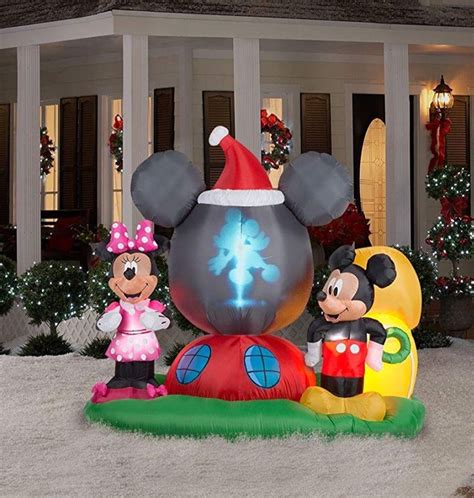 disney outdoor xmas decorations